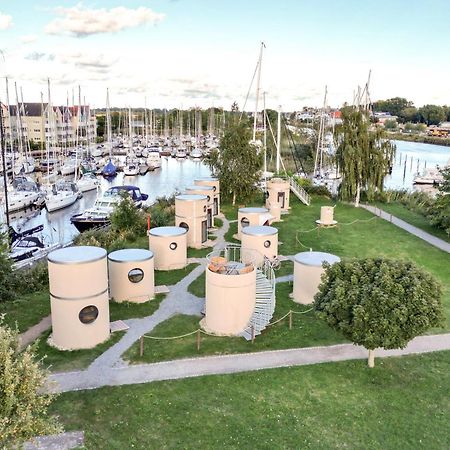 Hotel slube am Yachthafen Greifswald Exterior foto