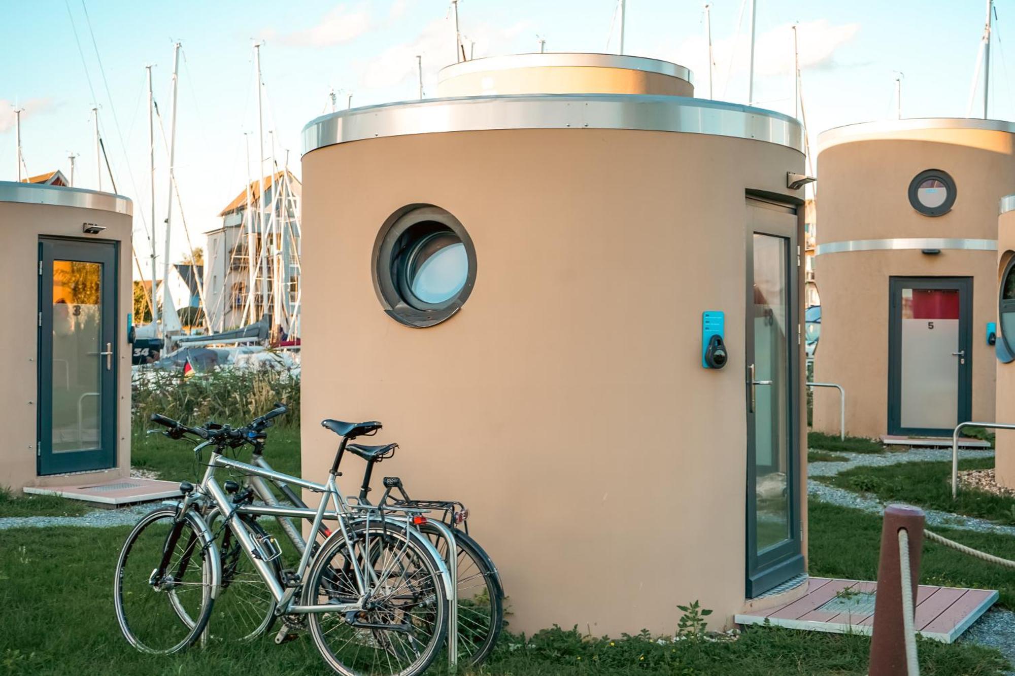 Hotel slube am Yachthafen Greifswald Exterior foto